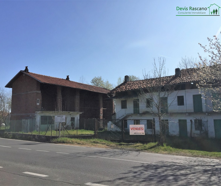 Cascinale con terreno