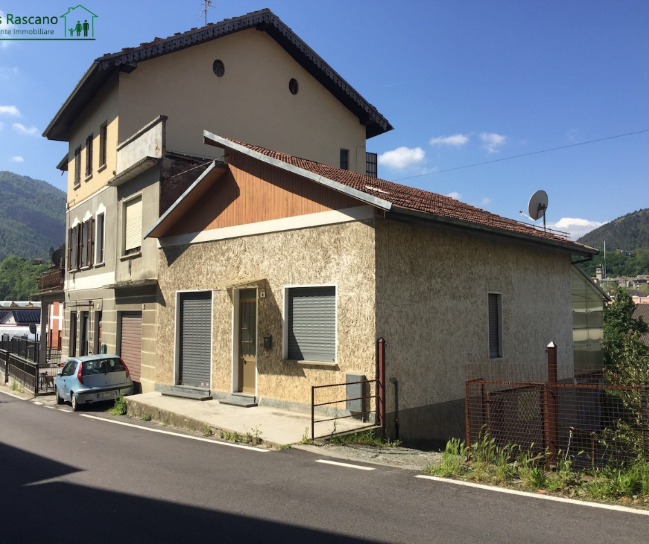 Lanzo Torinese Casa Indipendente con giardino
