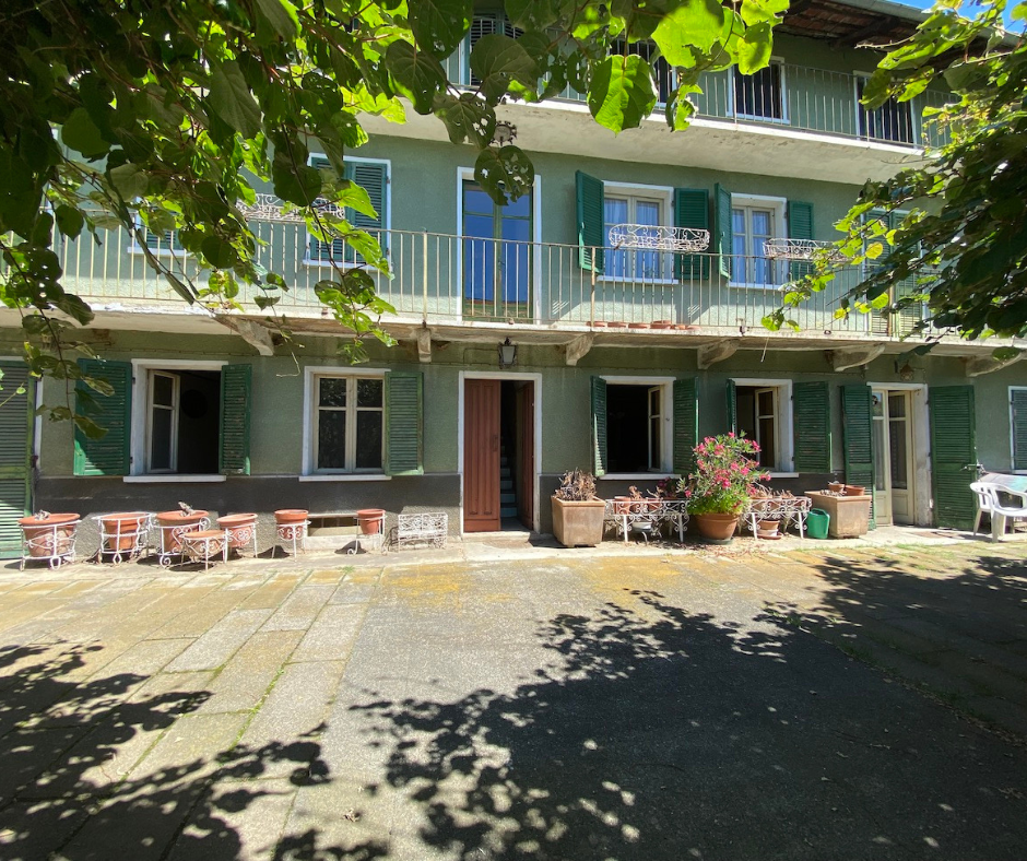 Ampia casa con terreno